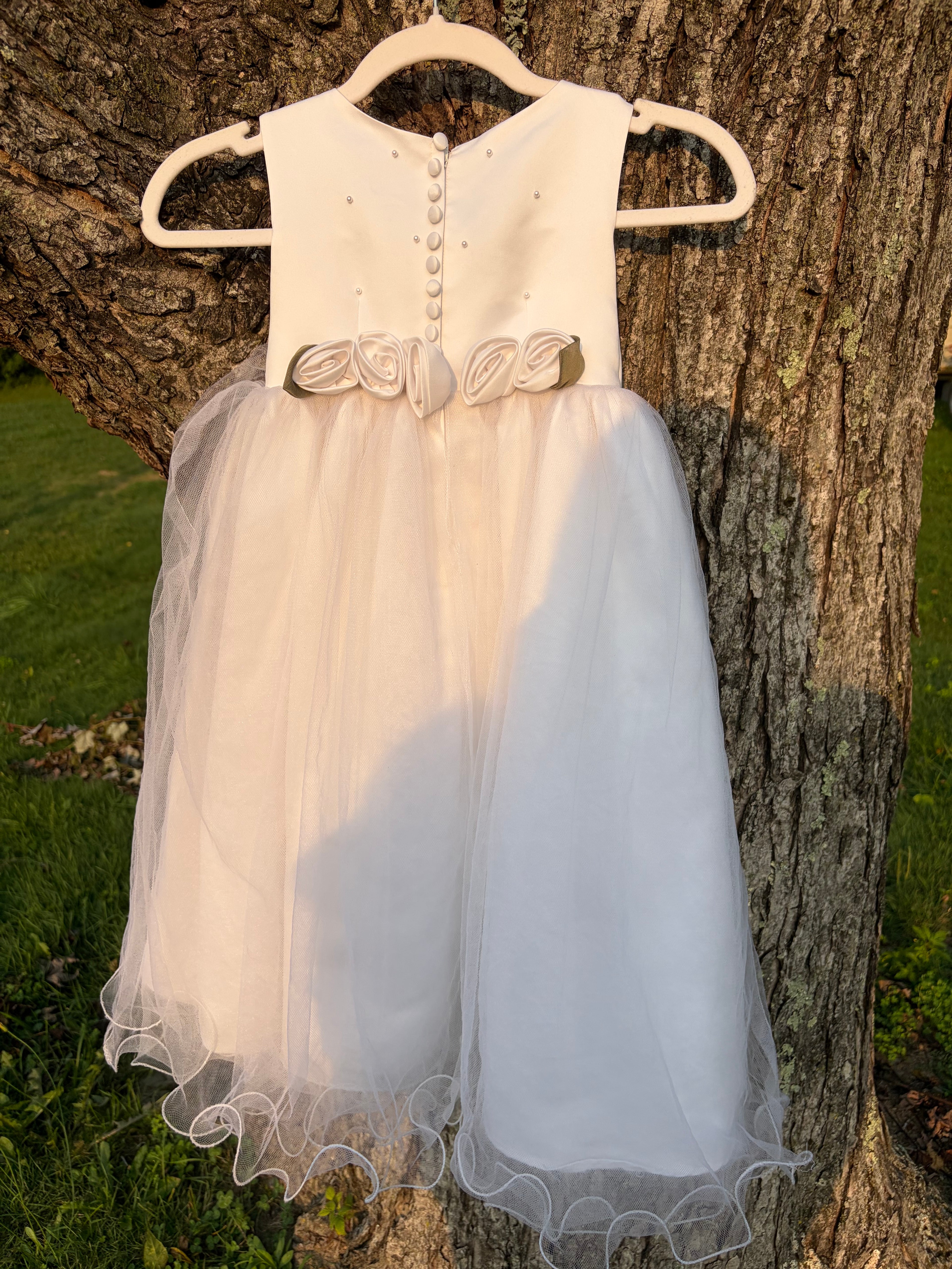 The Sweetie Collection Ivory Satin & Tulle Flower Girl Dress - Size 4